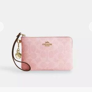 NWT Corner Zip Wristlet In Signature Canvas With Charms Powder pink